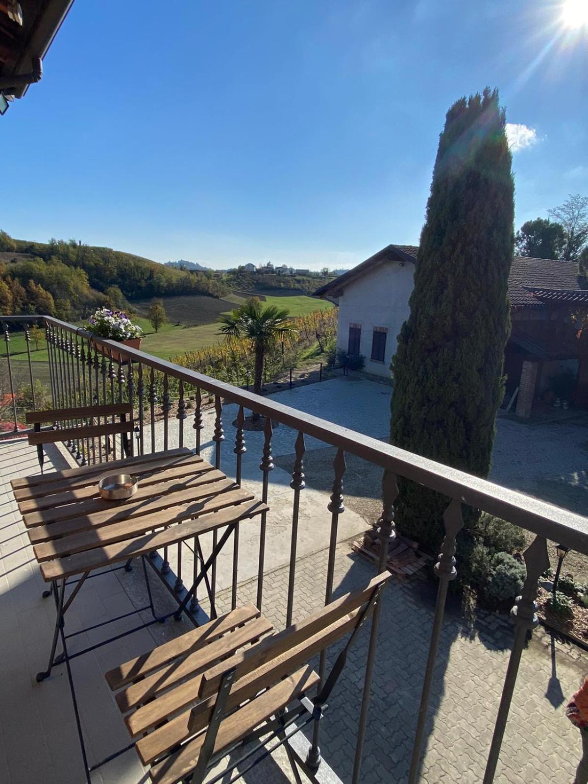 Tenuta Agricola La Cava- Cantina E Agriturismo San Damiano d'Asti Bagian luar foto